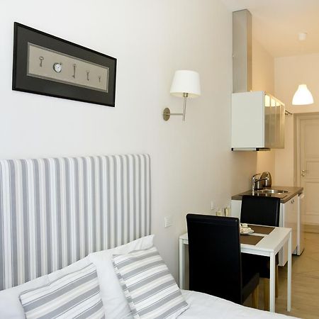 וילנה Cozy Studio In Old Town By Urban Rent מראה חיצוני תמונה